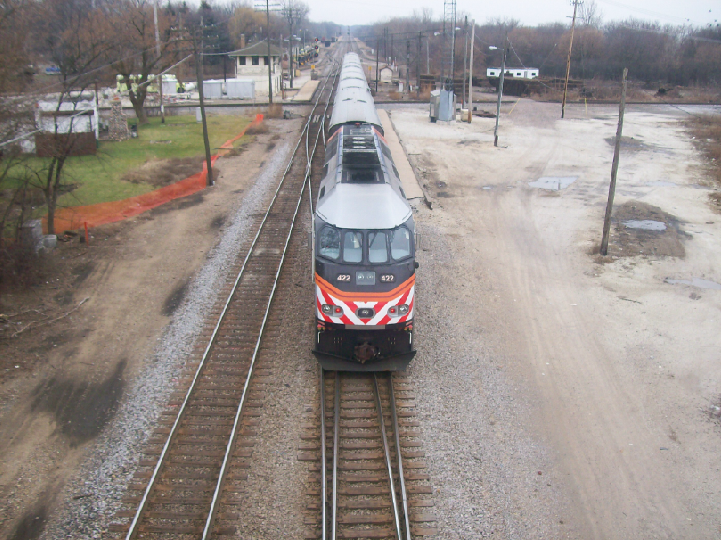 File:Metra train, Rondout, Illinois.png