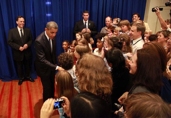 File:Obama greets American students.jpg