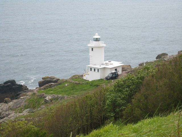 File:Tater-du lighthouse - geograph.org.uk - 819857.jpg