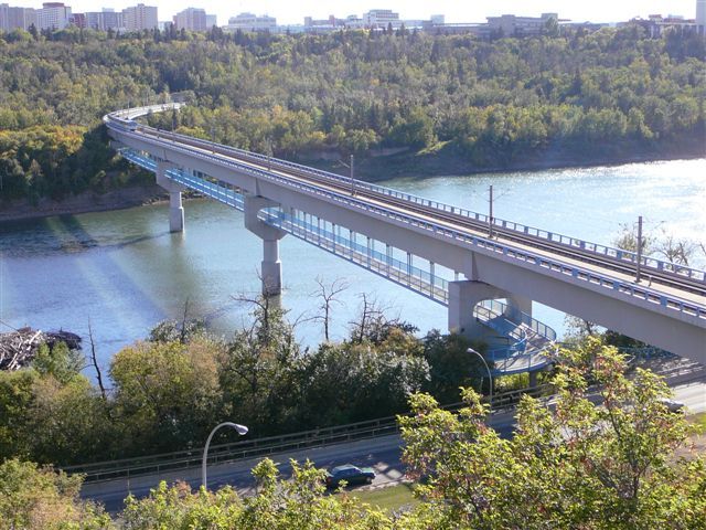 File:2007-09-13 Dudley Menzies Bridge 025 Compressed.jpg