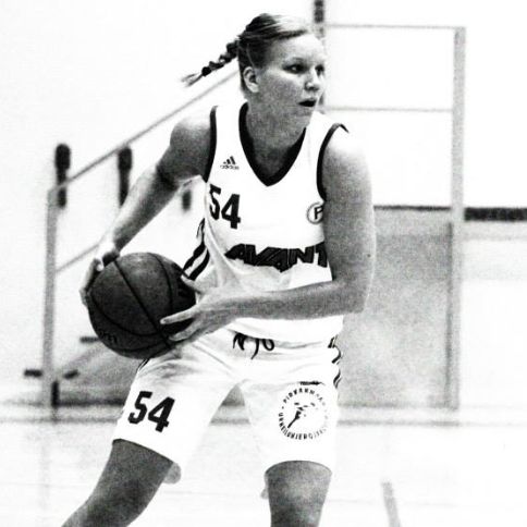 File:Annika-heinisuo.jpg