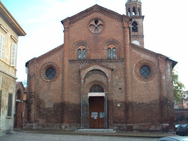 File:Chiesa S Michele Cremona.jpg