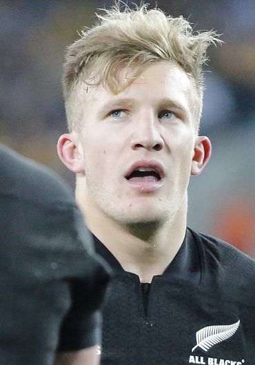 File:Damian McKenzie 2017.jpg