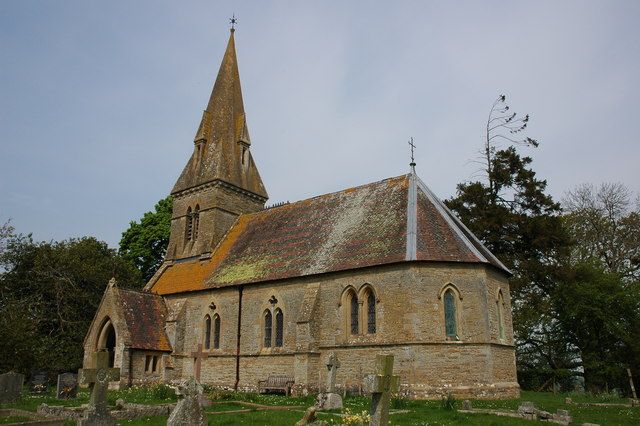 File:Edwin Loach Church.jpg