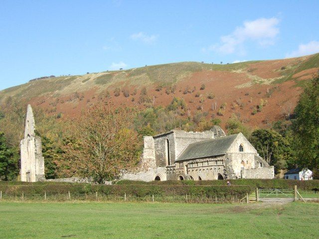 File:Llantysilio - Valle Crucis Abbey.jpg