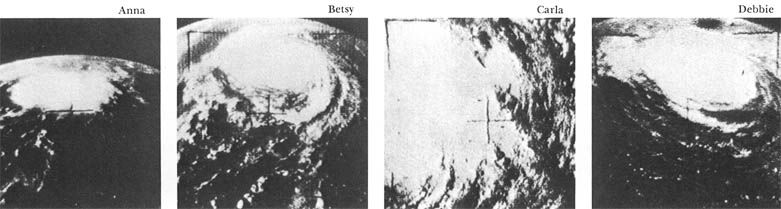 File:Tiros 3 and hurricanes.jpg