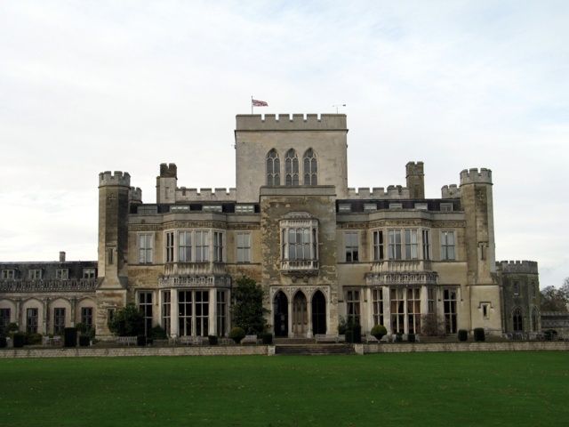 File:Ashridge House - geograph.org.uk - 1568926.jpg