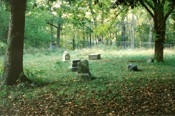 File:Bachelors Grove Cemetery MattHucke group.jpg