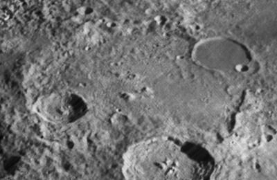 File:Bel'kovich crater 4140 med.jpg