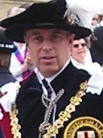 File:Garter robe Duke of York.jpg