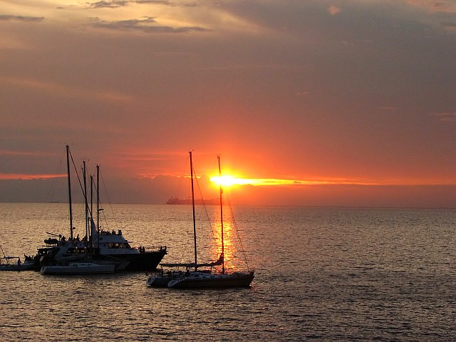 File:Manila Bay.PNG