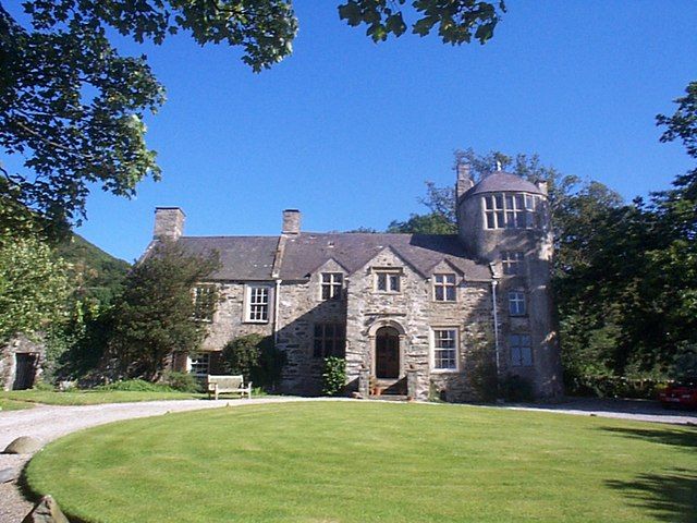 File:Pen y Bryn Manor.jpg