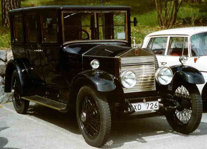 File:Rolls-Royce 20 HP Landaulette 1925.jpg