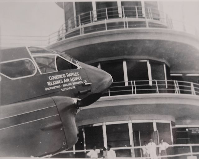 File:Wearne's Air Service, Rapide.jpg