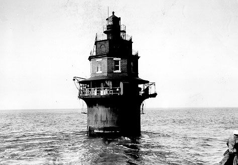 File:Elbow of cross ledge light.JPG