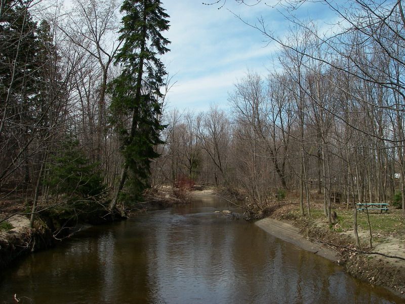 File:Rivière Lorette.jpg