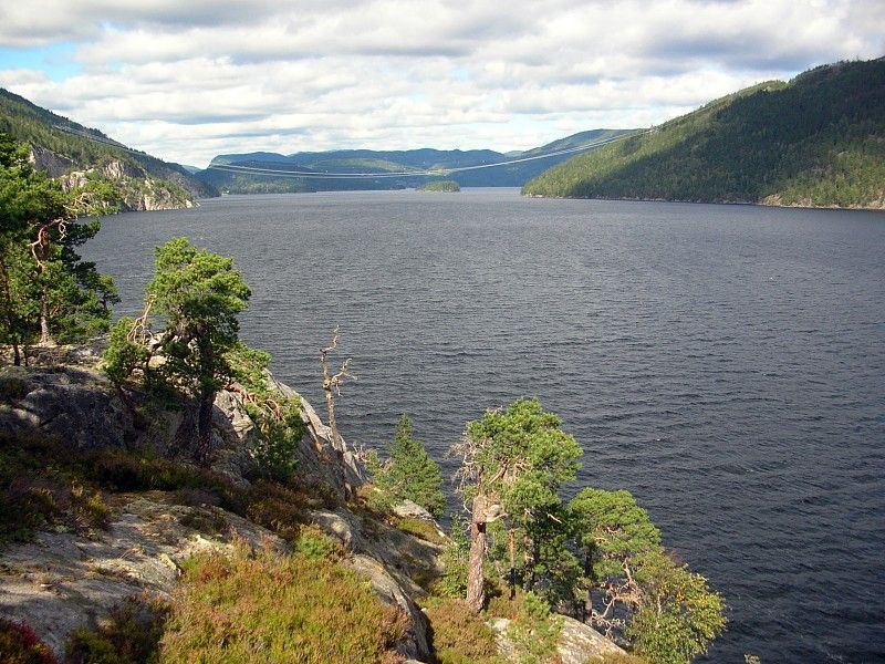 File:Tinnsjo - Norway.jpg