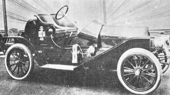 File:1908 Middleby Runabout Automobile.jpg