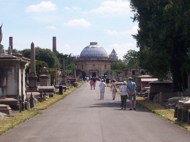 File:Brompton Cemetery - geograph.org.uk - 313288.jpg