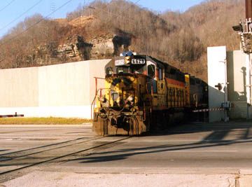 File:Floodgate floodwall.jpg