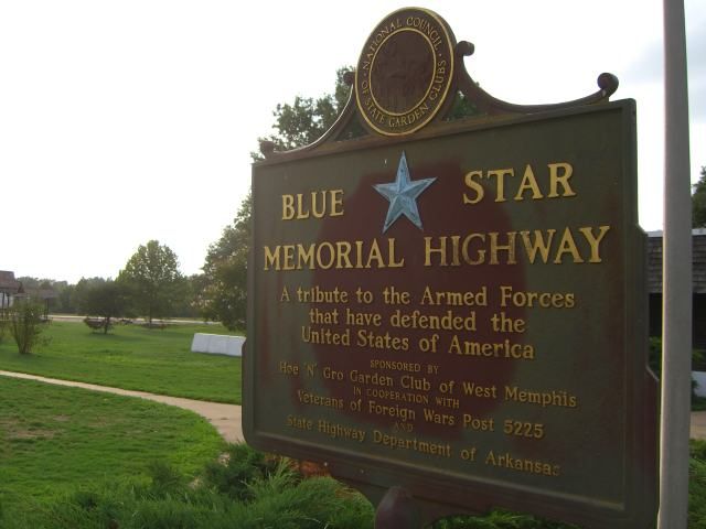 File:Blue Star I-40.JPG