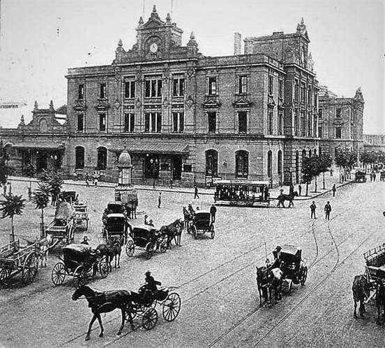 File:Estacion once en buenosaires 1900.jpg