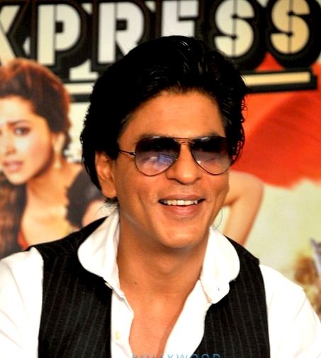 File:SRK at CE promotion.jpg