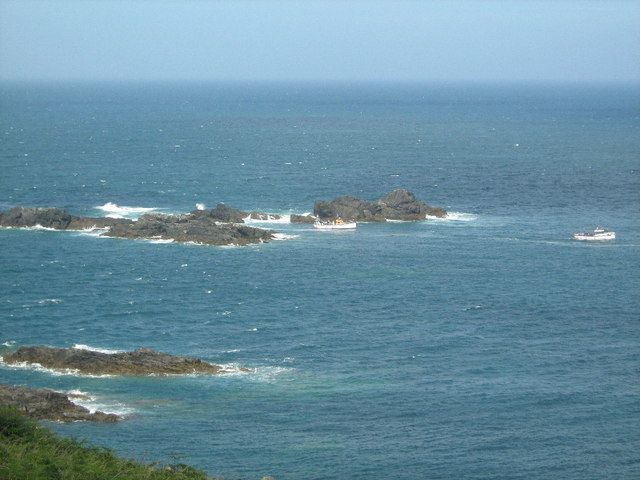 File:The Carracks - geograph.org.uk - 1526513.jpg