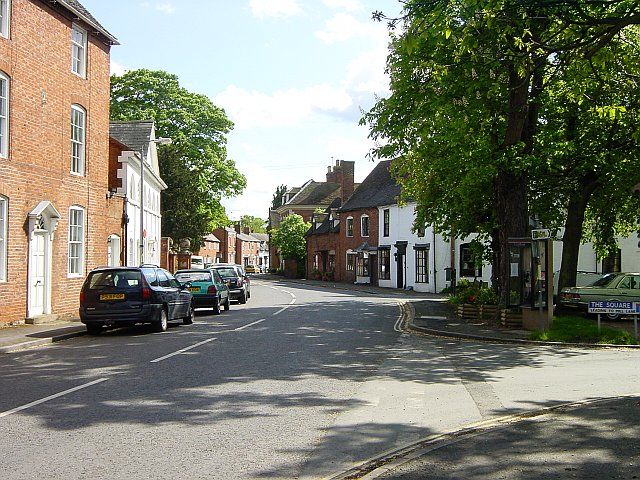 File:Feckenham High Street.jpg