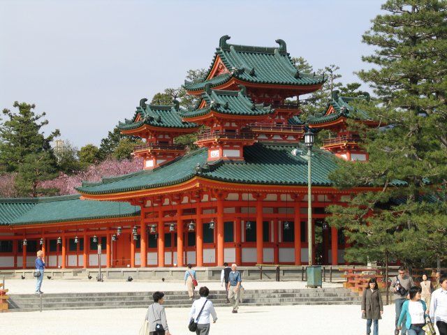 File:HeianShrine.jpg