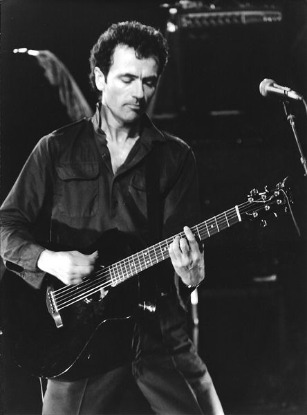 File:Hugh Cornwell-FR3-1983.jpg