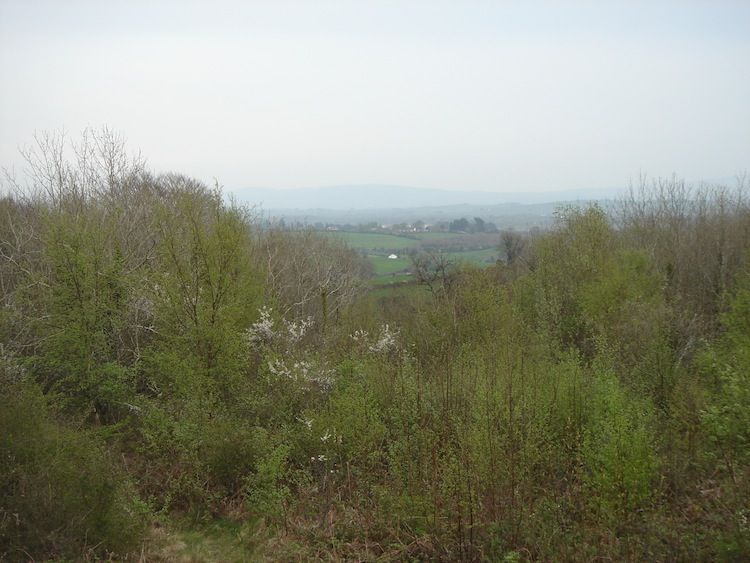 File:Mooghaun View.jpg