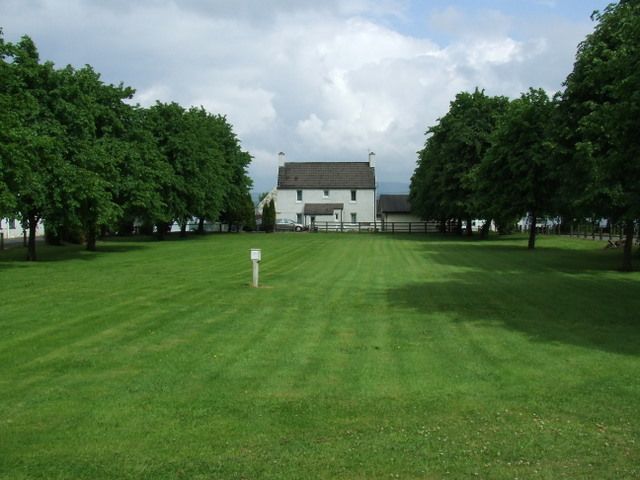 File:Parklea Farm - geograph.org.uk - 842052.jpg