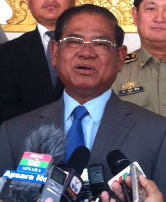 File:Sar Kheng interview.jpg