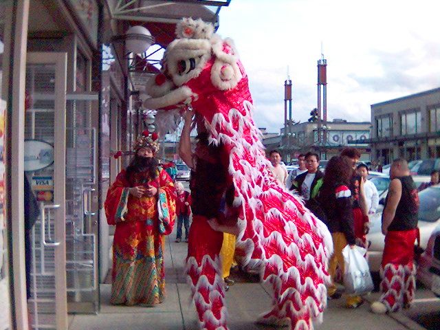 File:ChinNewYr-dragon2.jpg