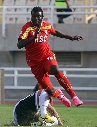 File:Dorge Kouemaha playing for Foolad.jpg