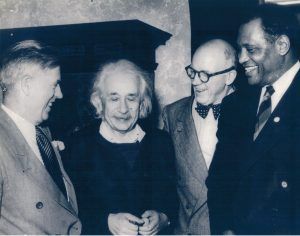 File:Einstein-Wallace-Robeson-Kingdon 300x236.jpg