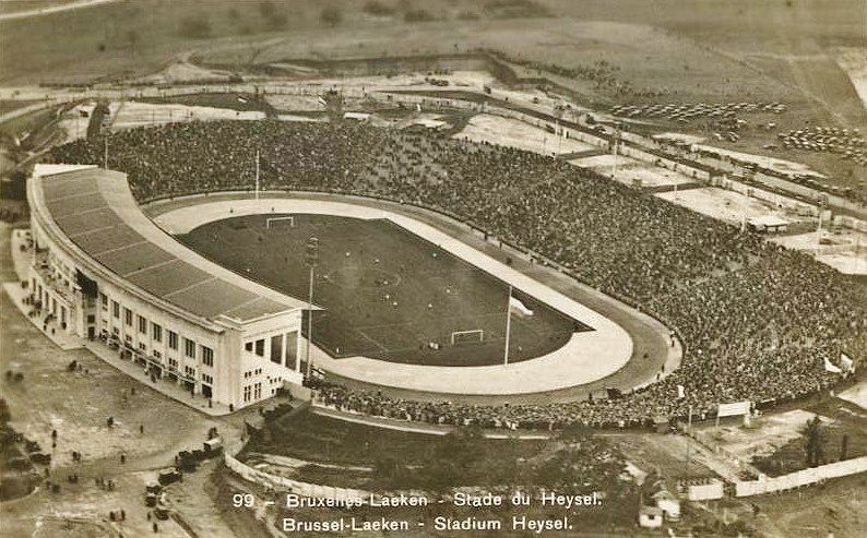 File:JubileeStadium1935.jpg