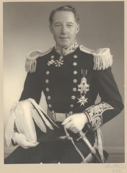 File:Lord huntingfield.jpg