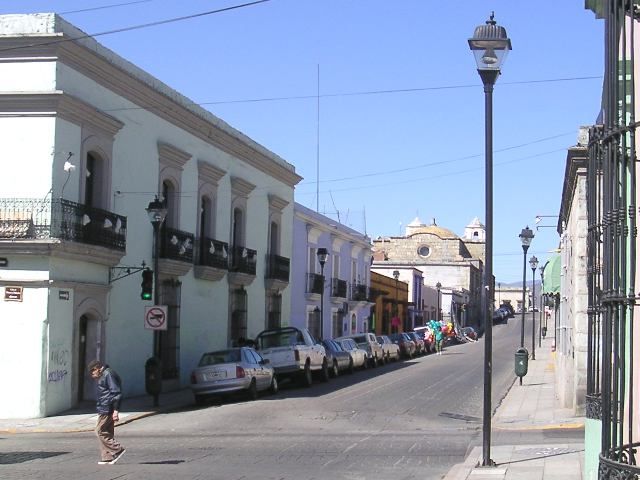 File:Mexico.Oax.Oaxaca.streets.03.jpg