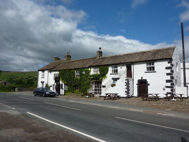 File:Street head inn.jpg