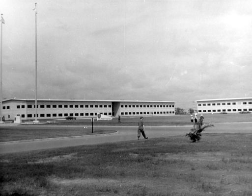 File:USARV HQ Long Binh.jpg