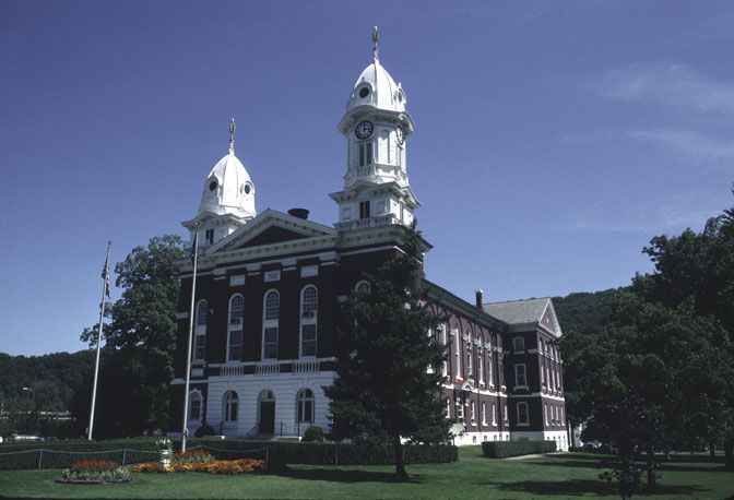 File:Venango County Courthouse.jpg