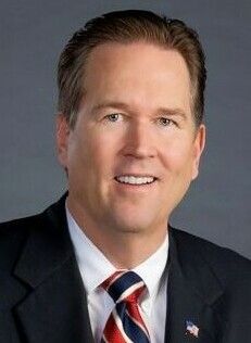 File:Vern Buchanan Official (tight crop).jpg