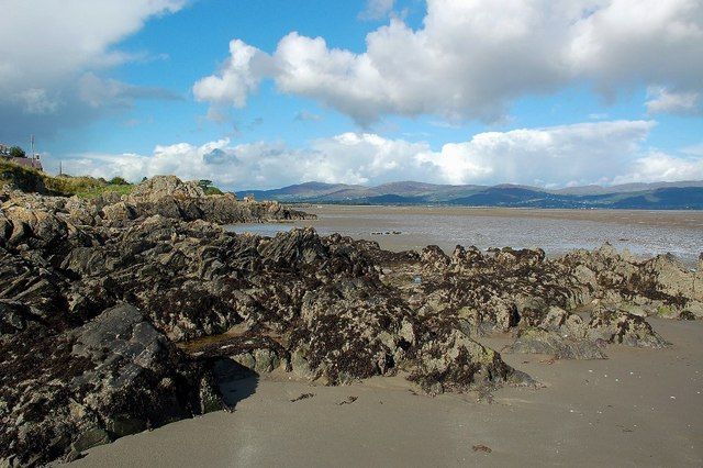 File:Coastal View at Blackrock (geograph 2080653).jpg