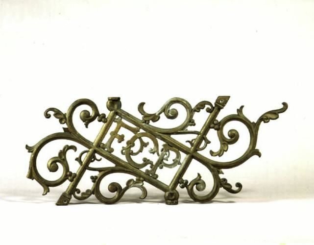 File:Federal Coffee Palace cast iron balustrade.jpg