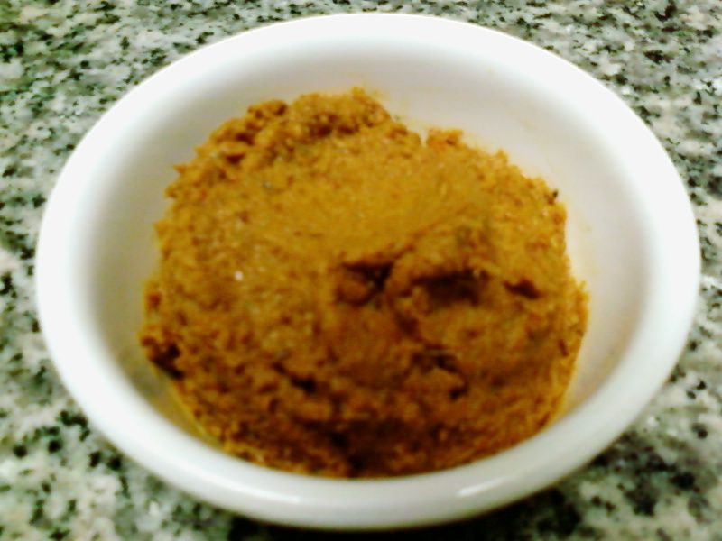 File:Red Kroeung Paste.jpg