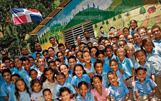 File:Typical Dominican school children.jpg