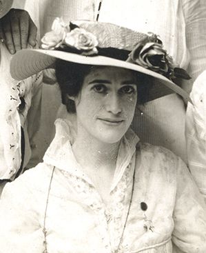 File:Adèle Clark, 1915 (cropped).jpg