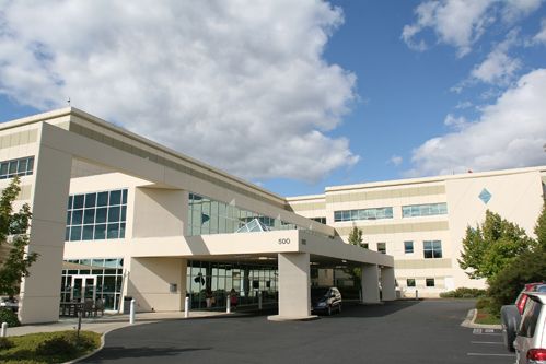 File:Asante Three Rivers Medical Center.jpg